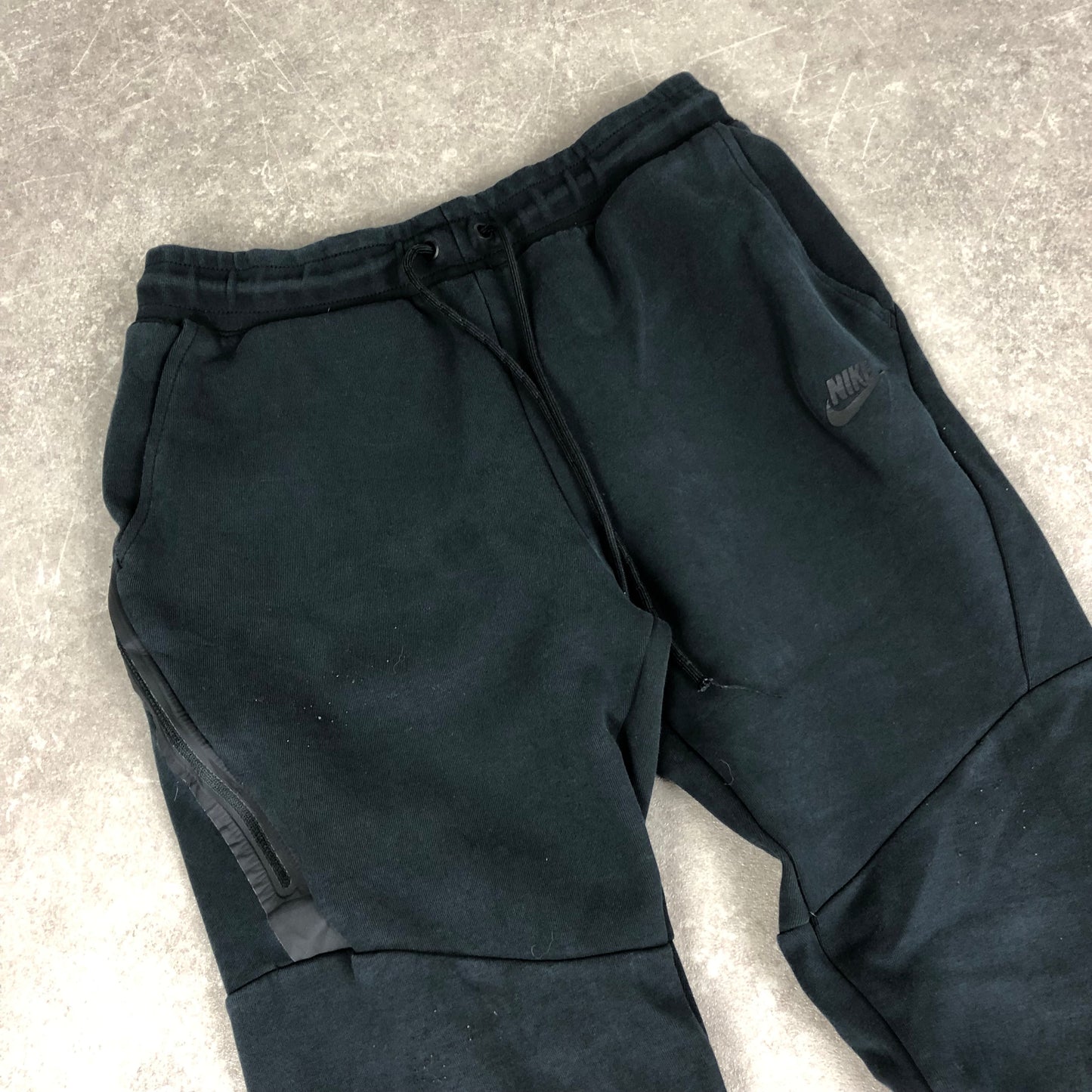 Nike Tech Fleece (XS)