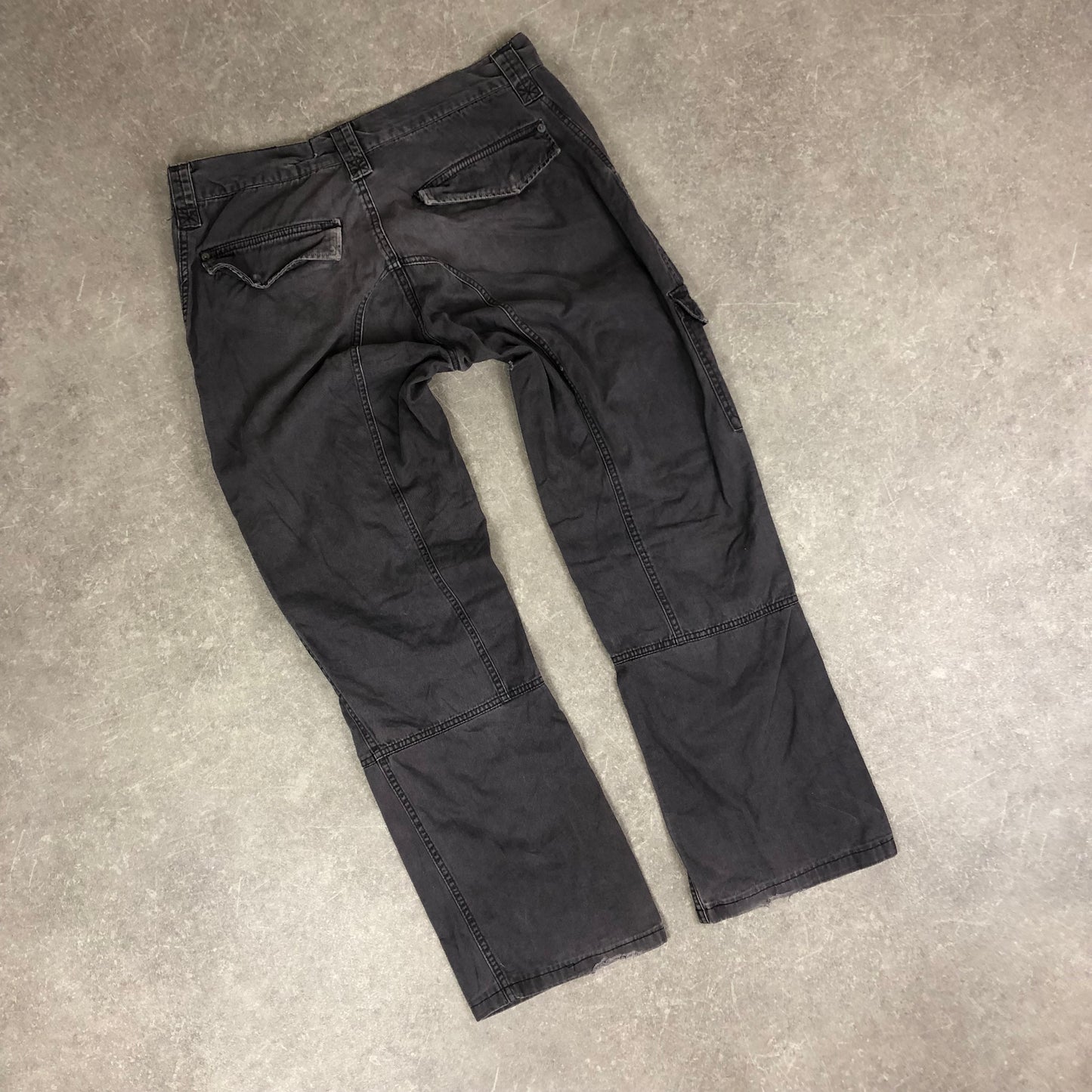 Vintage Cargo Pants (S-M)