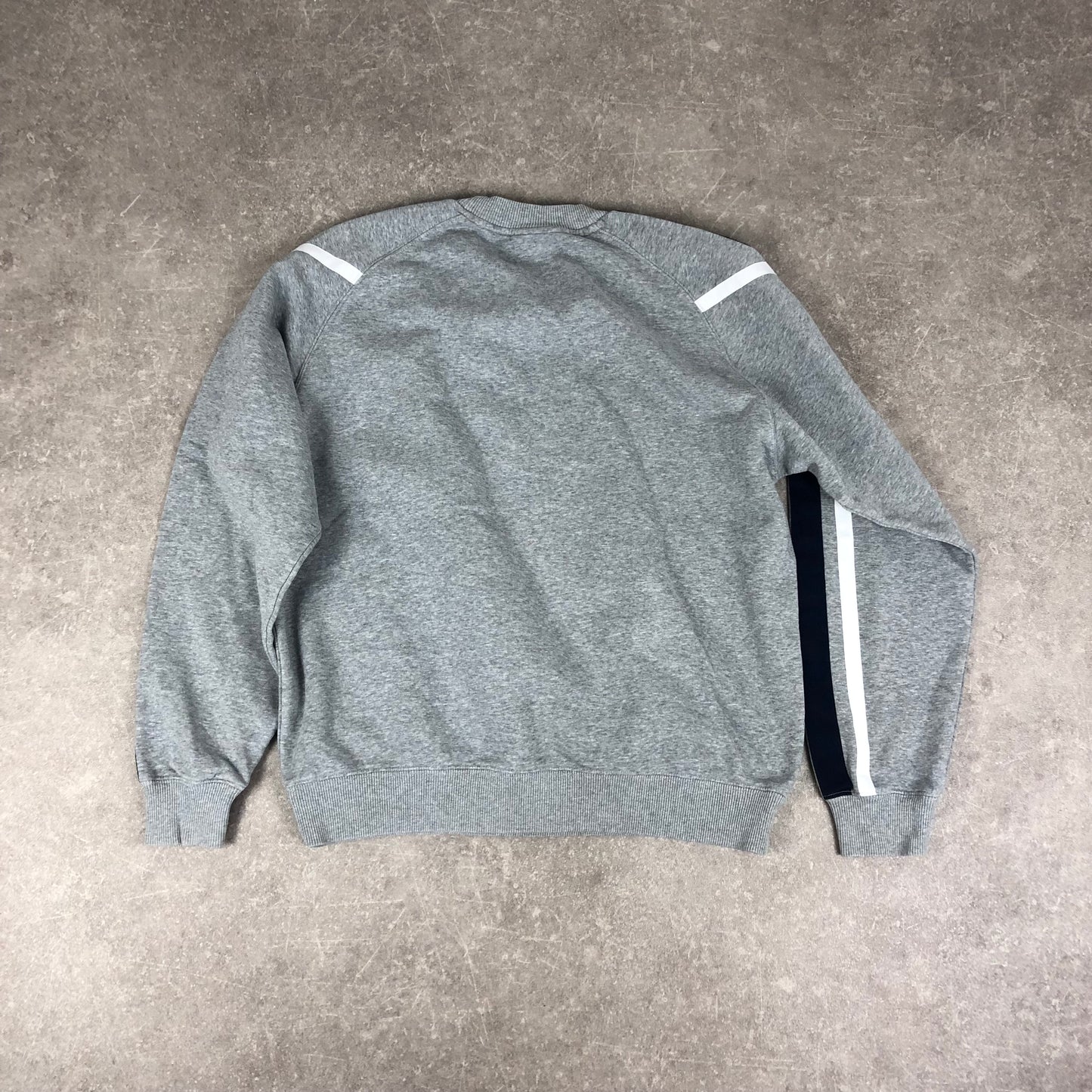 Vintage Nike Spellout Sweater (M-L)