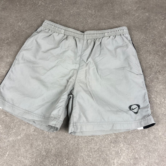 Vintage Nike Shorts (M)