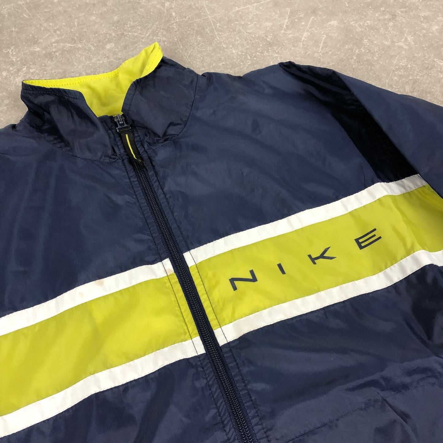 Vintage Nike Spellout Trackjacket (XS)