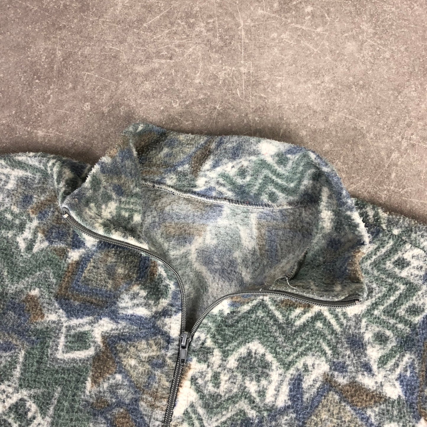 Vintage Fall Pattern Fleece (M-L)