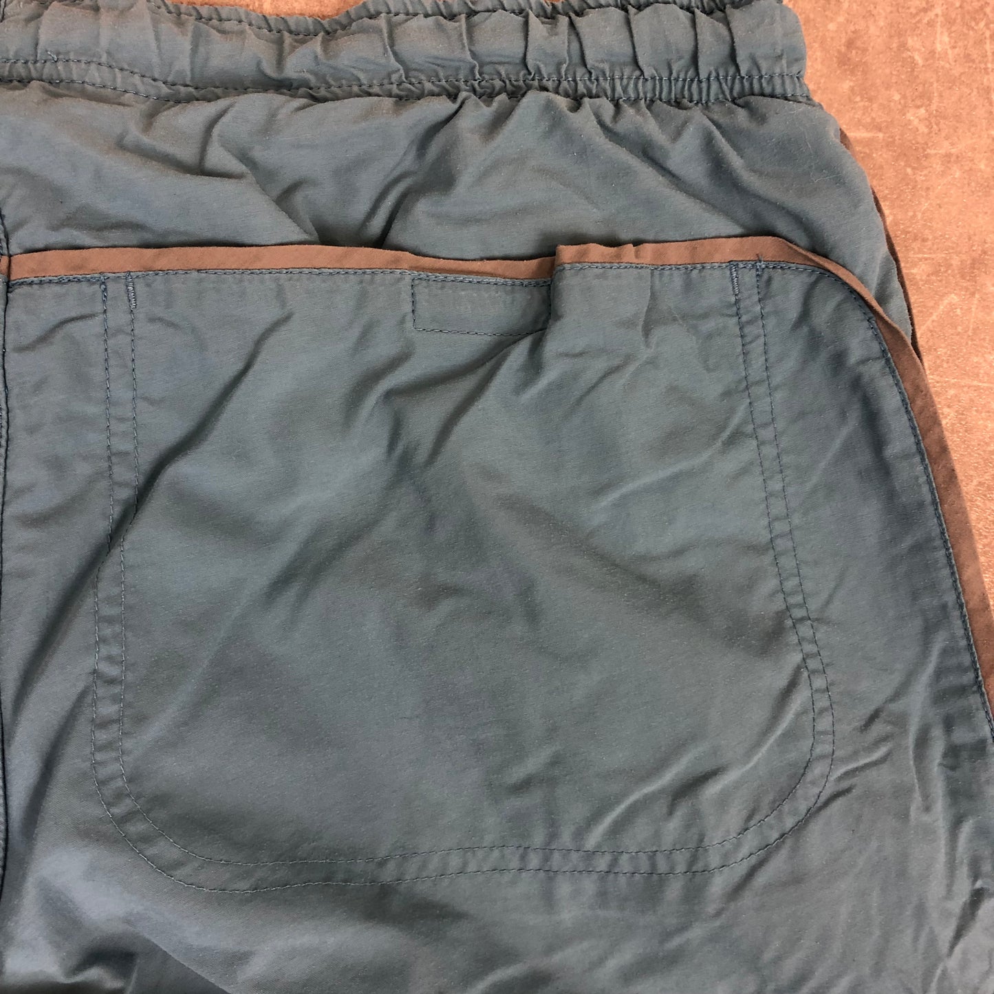 Nike Baggy Trackpants (M-L)