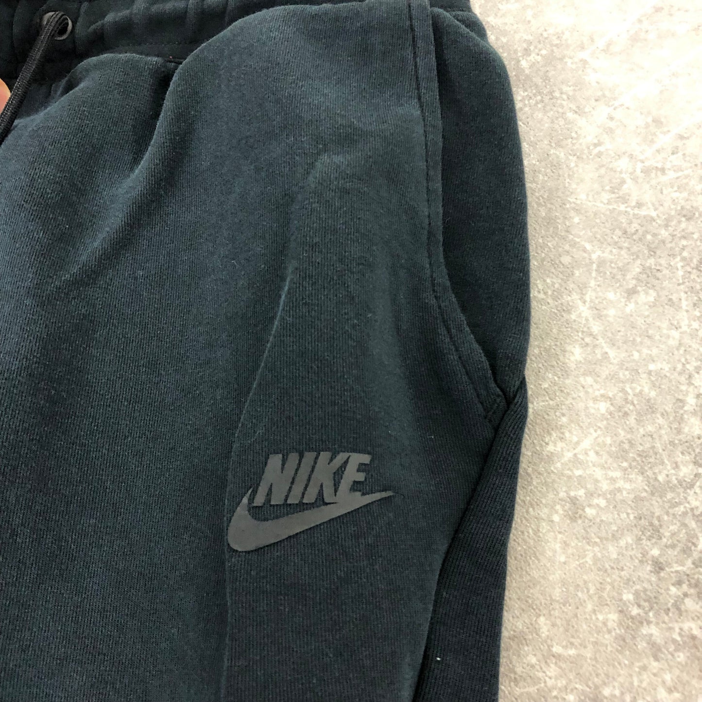 Nike Tech Fleece (XS)