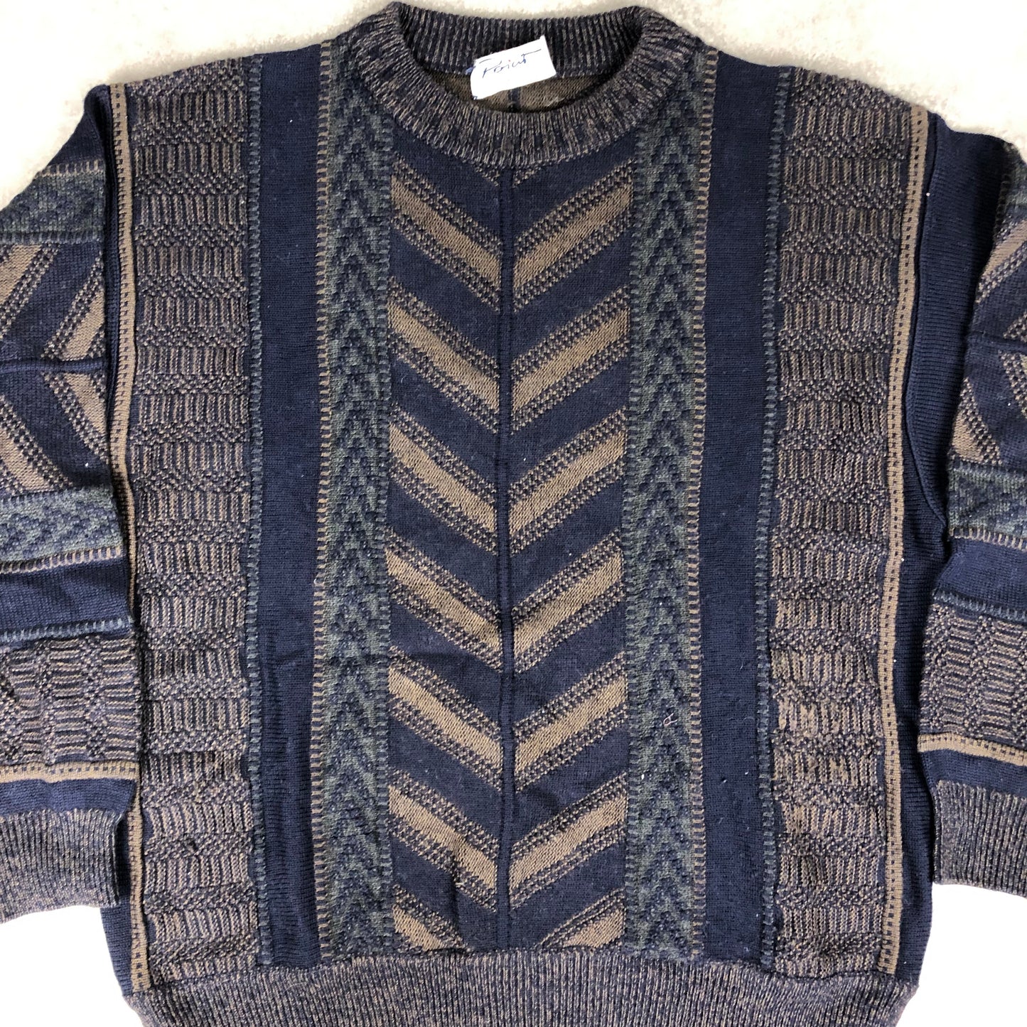 Coogi Style Sweater (M)