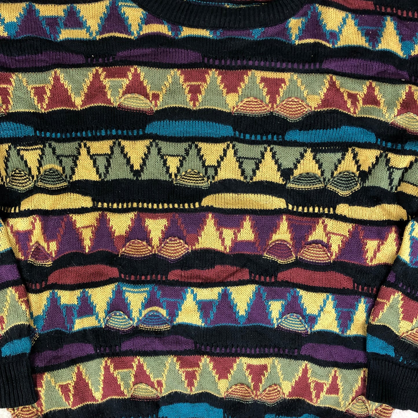 Coogi Style Sweater (M)