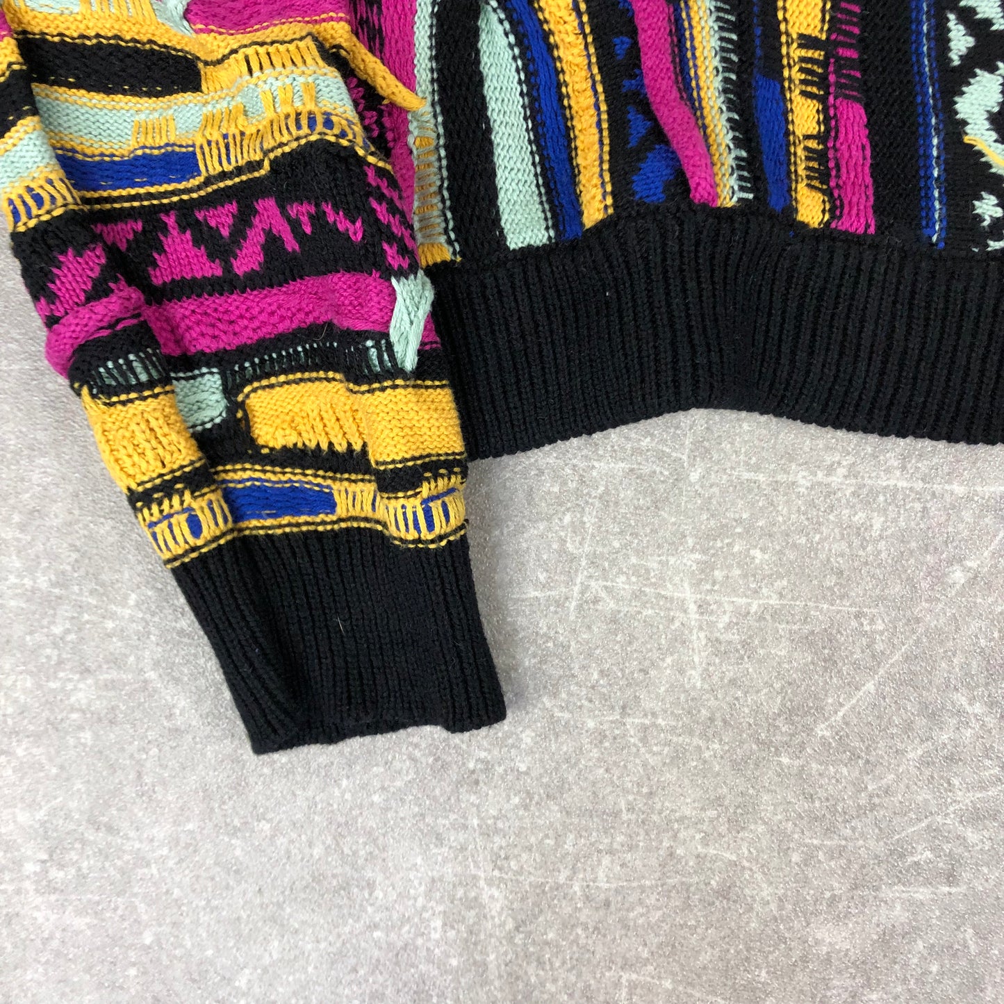 Coogi Style Sweater (S)