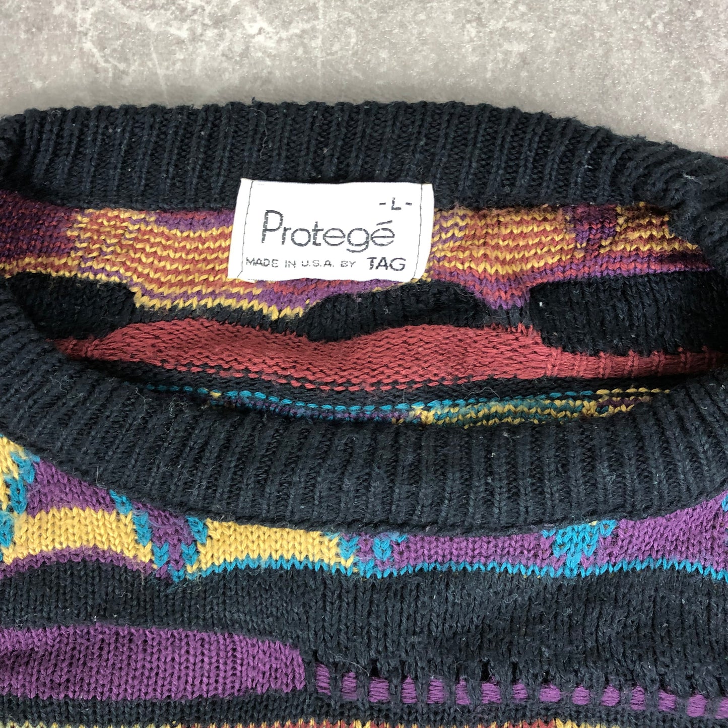 Coogi Style Sweater (M)