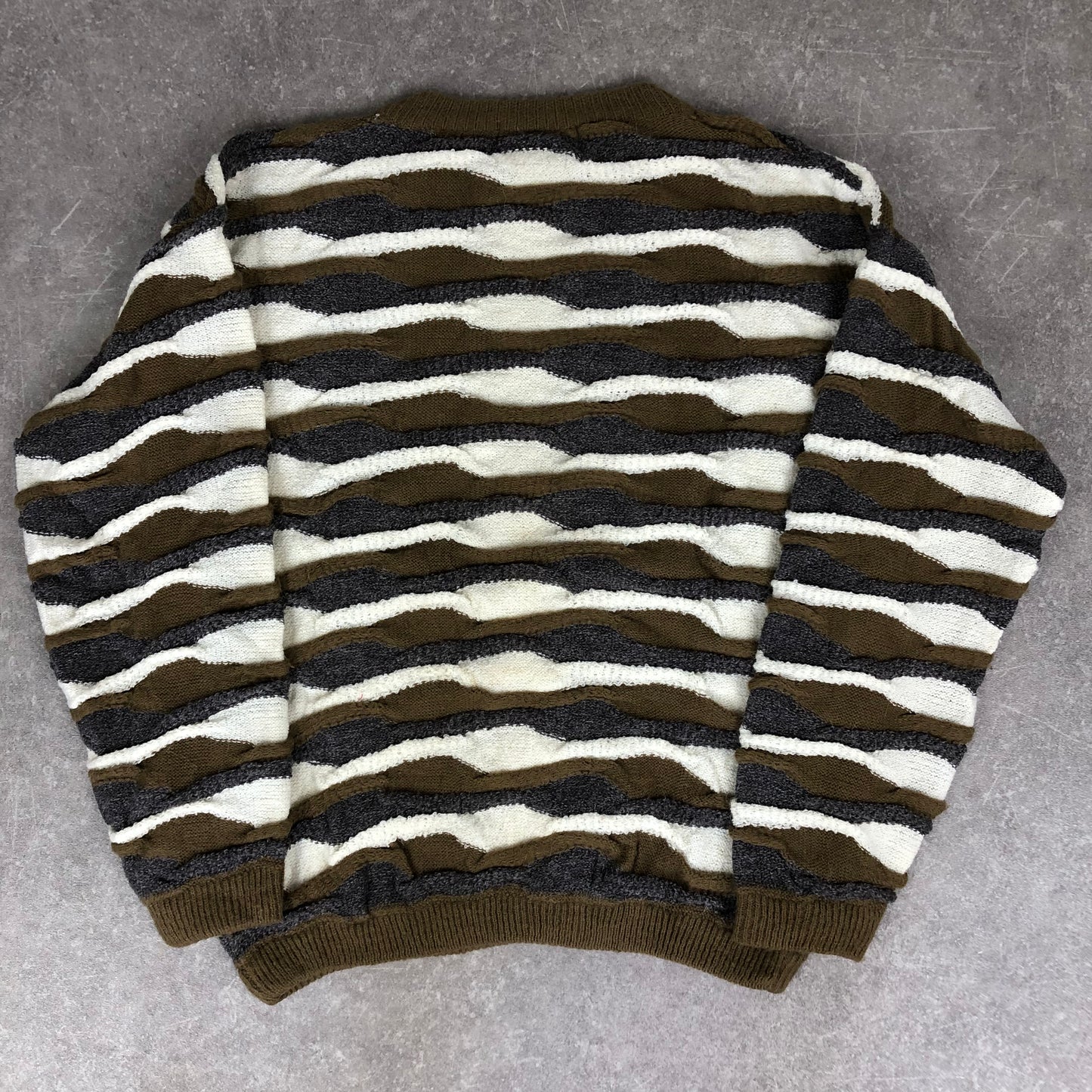 Coogi Style Sweater (M)