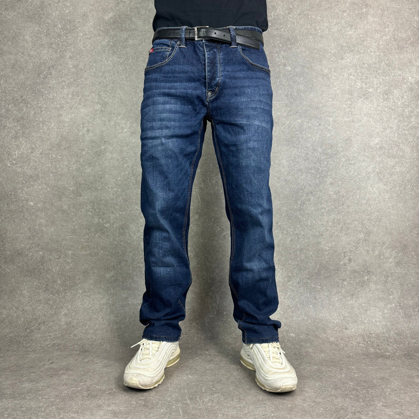 Vintage Baggy Jeans (M-L)